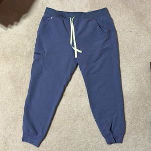 FIGS grey Zamora jogger scrub pants